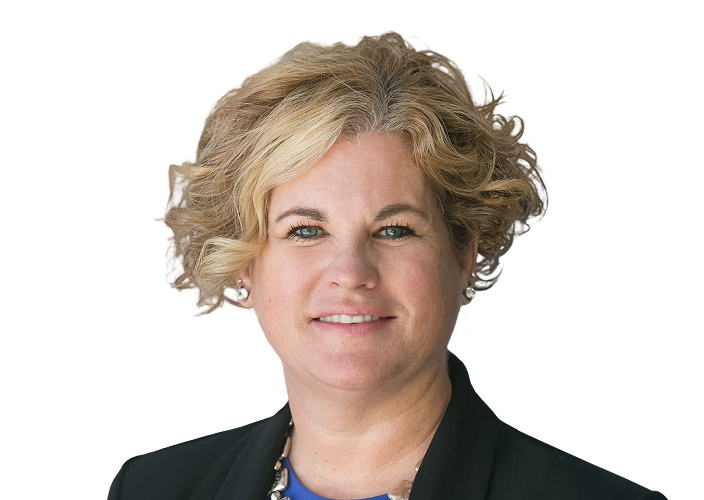Jennifer Mateus Headshot
